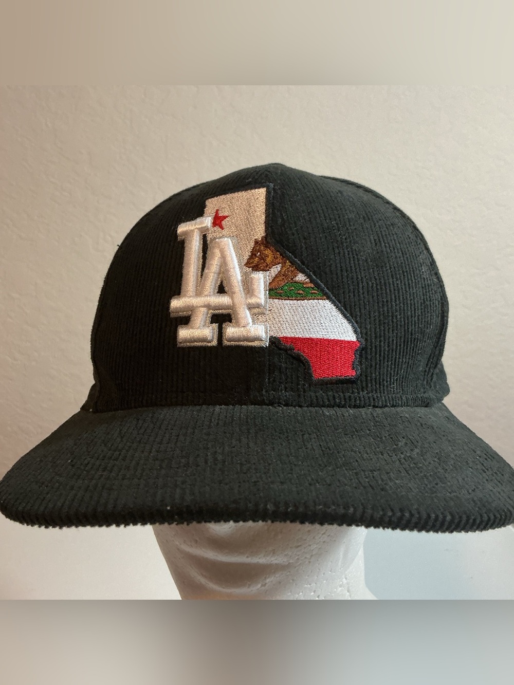 9fifty Kids Black Corduroy LA Hat with California Patch